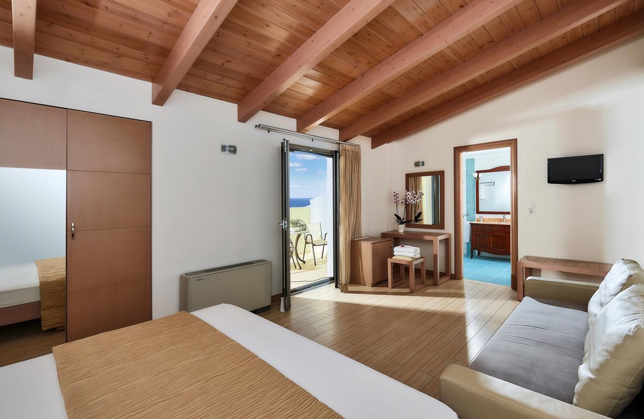 Panormo Beach Hotel Panormos  ภายนอก รูปภาพ